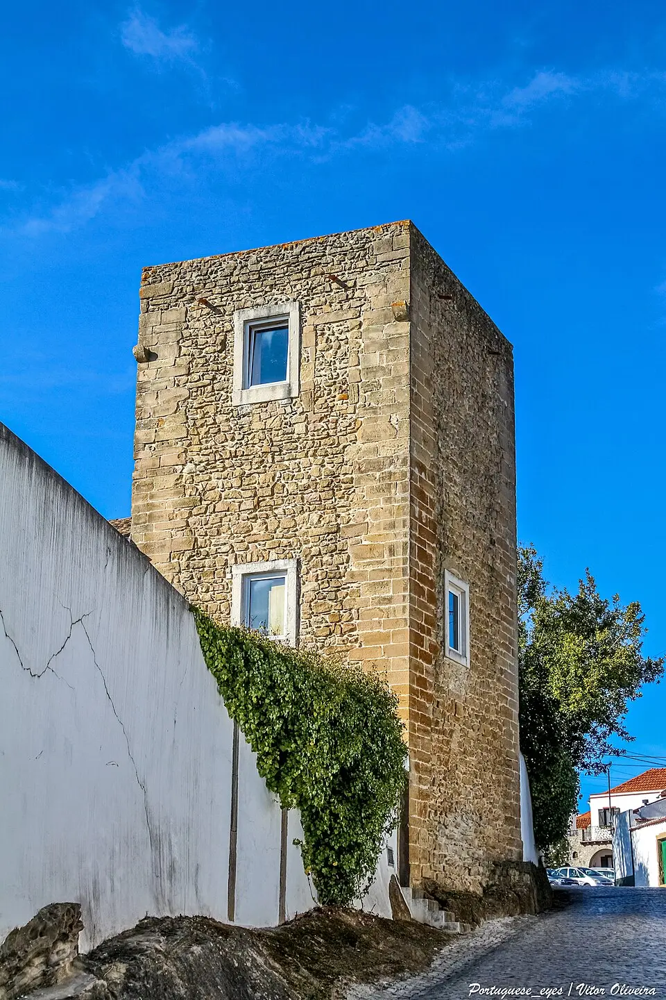 Torre do Carvalhal, também denominada «dos Lafetas ou Lafeitas»
