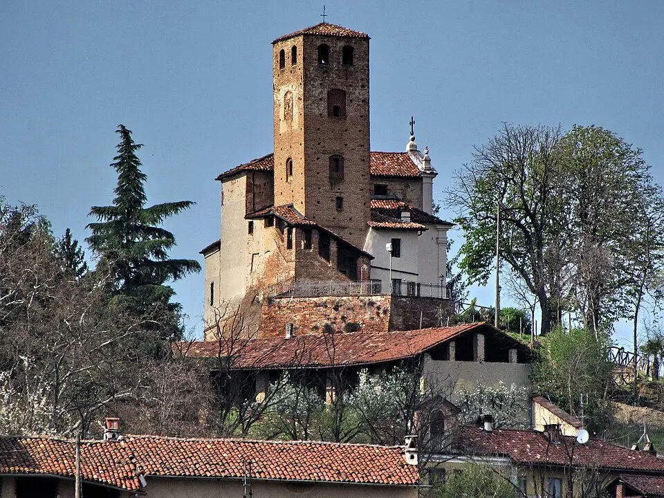 torre e cappella della Madonna del Castello