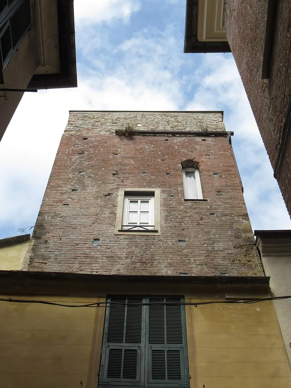 Torre Navone