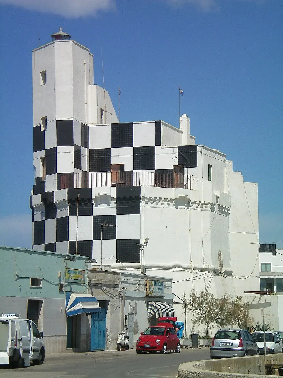Faro di Torre San Giovanni