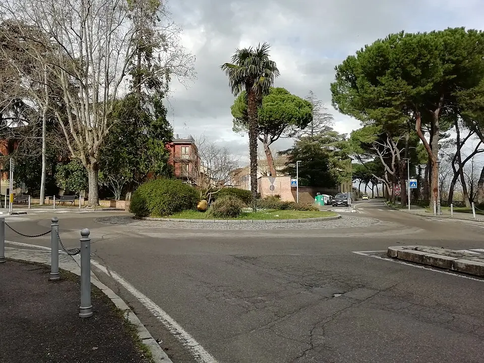 Torrione di Porta Montanara