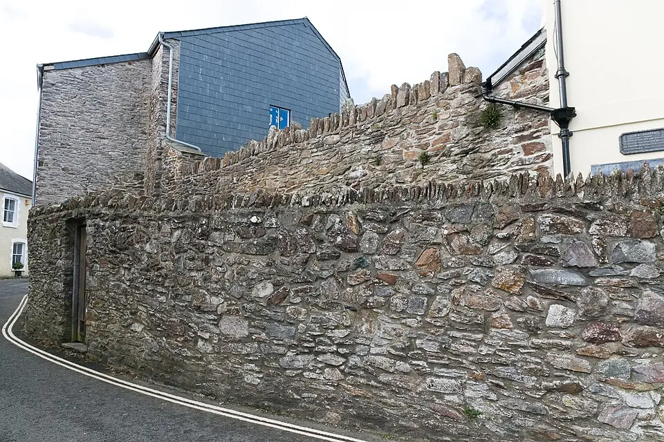 Town Wall (Rear Curtilage Wall Of No 2)  Town Wall (South West Of And Adjoining No 1)