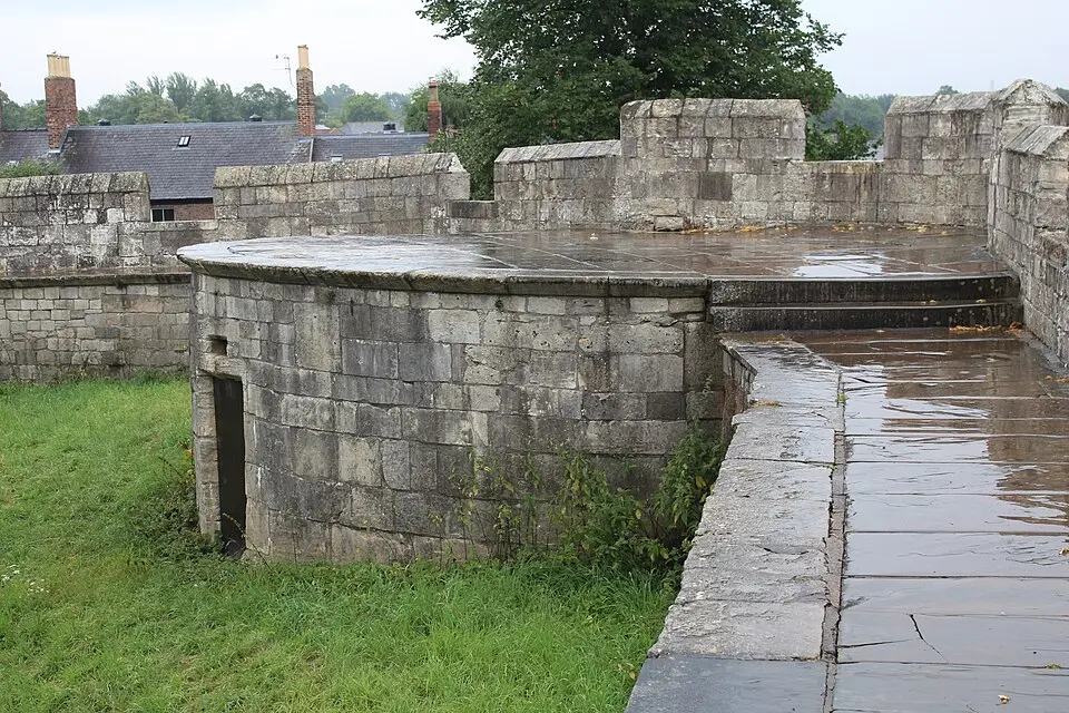 City wall from Baile Hill to Barker Tower, including Barker Tower and North Street Postern, Victoria Bar and Micklegate Bar