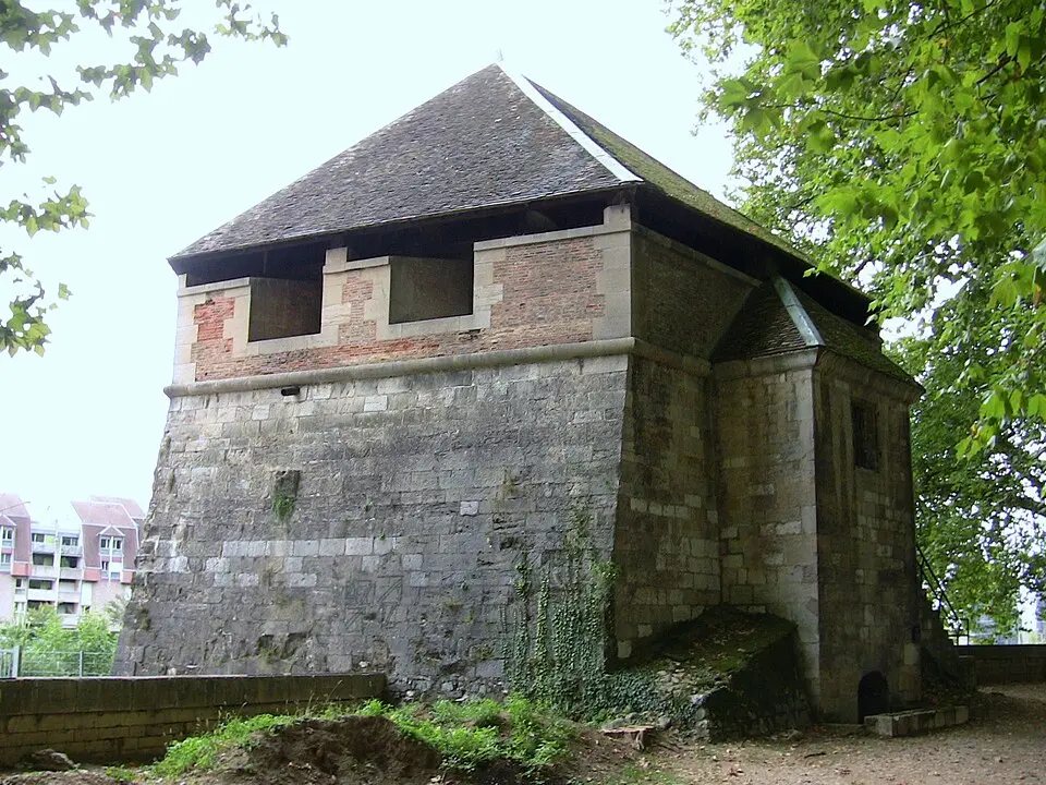 tour du Marais