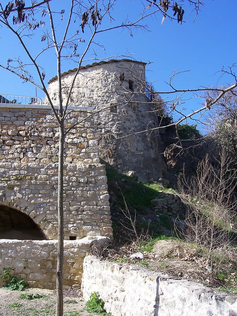 Fortification de Beaumont-de-Pertuis