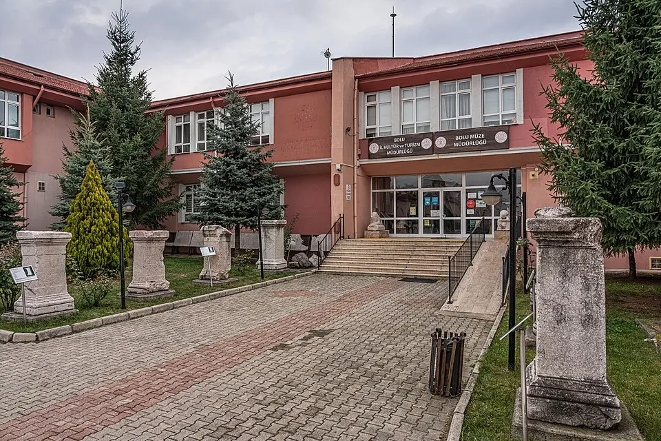 Obrázok: A.Savin · FAL Bolu Müzesi