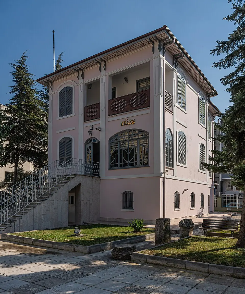 Obrázok: A.Savin · FAL Sakarya Müzesi