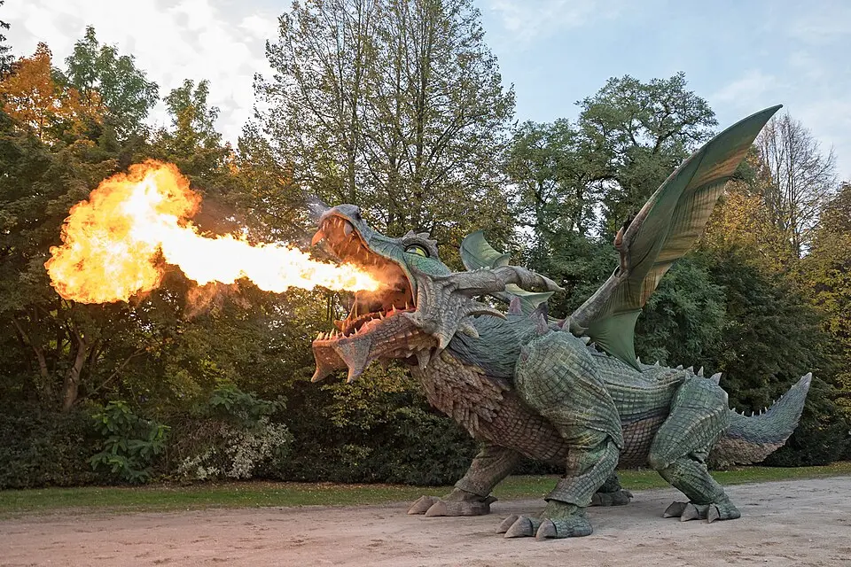 Image: Andreas Mühlbauer · CC BY-SA 3.0 "Le coup du dragon" en Furth im Wald