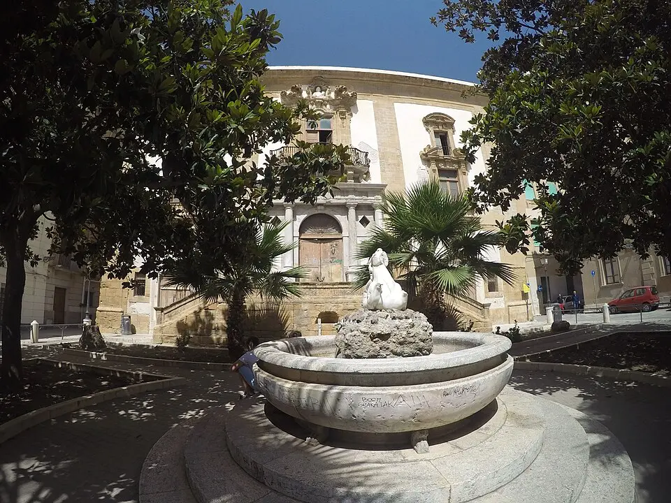 Palazzo Lucatelli