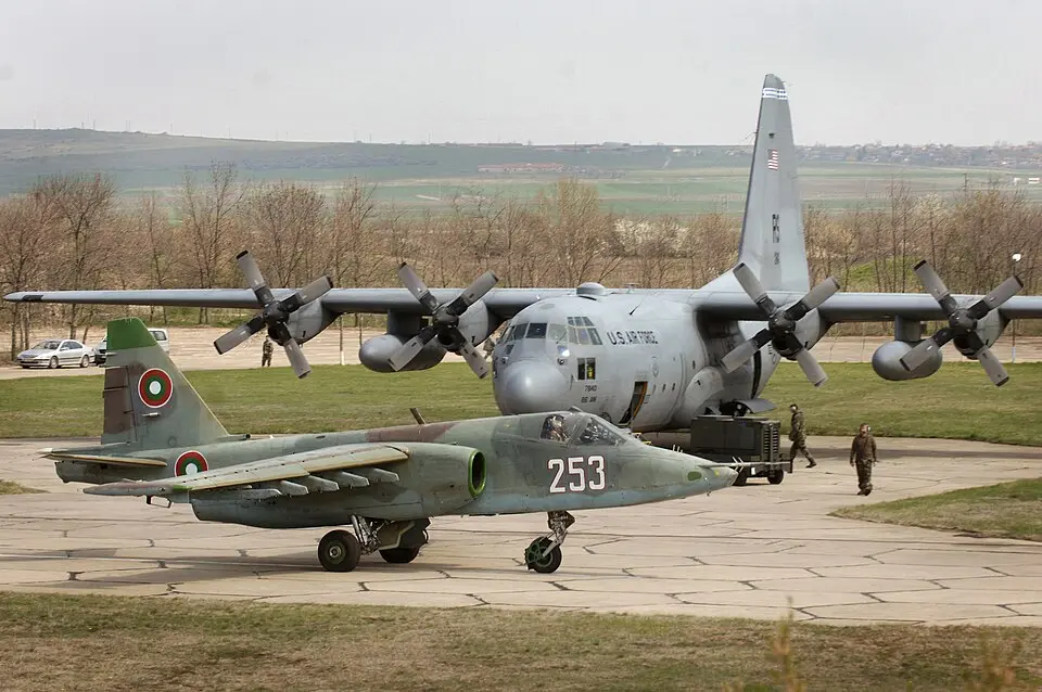 Luftwaffenstützpunkt Besmer