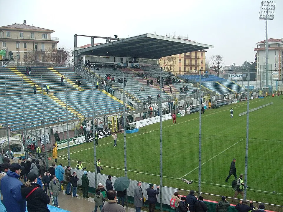 Stadio Omobono Tenni