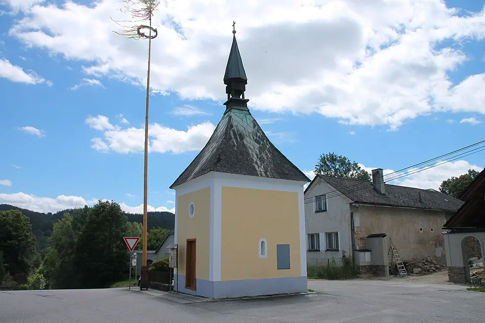 Trhonín