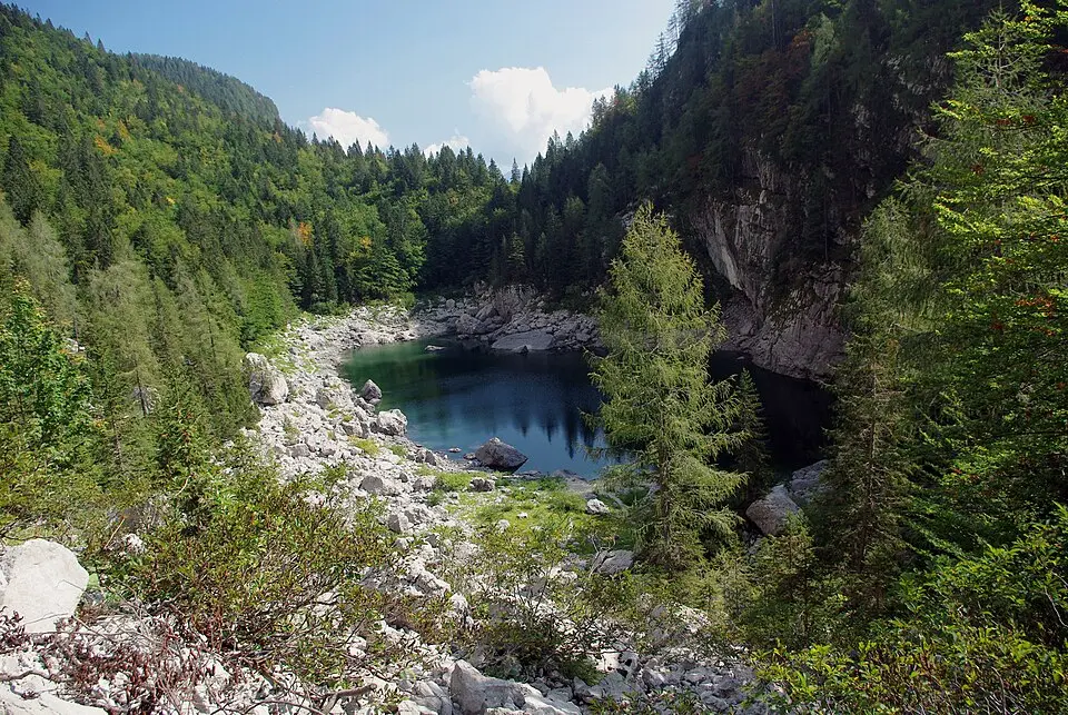Črno jezero