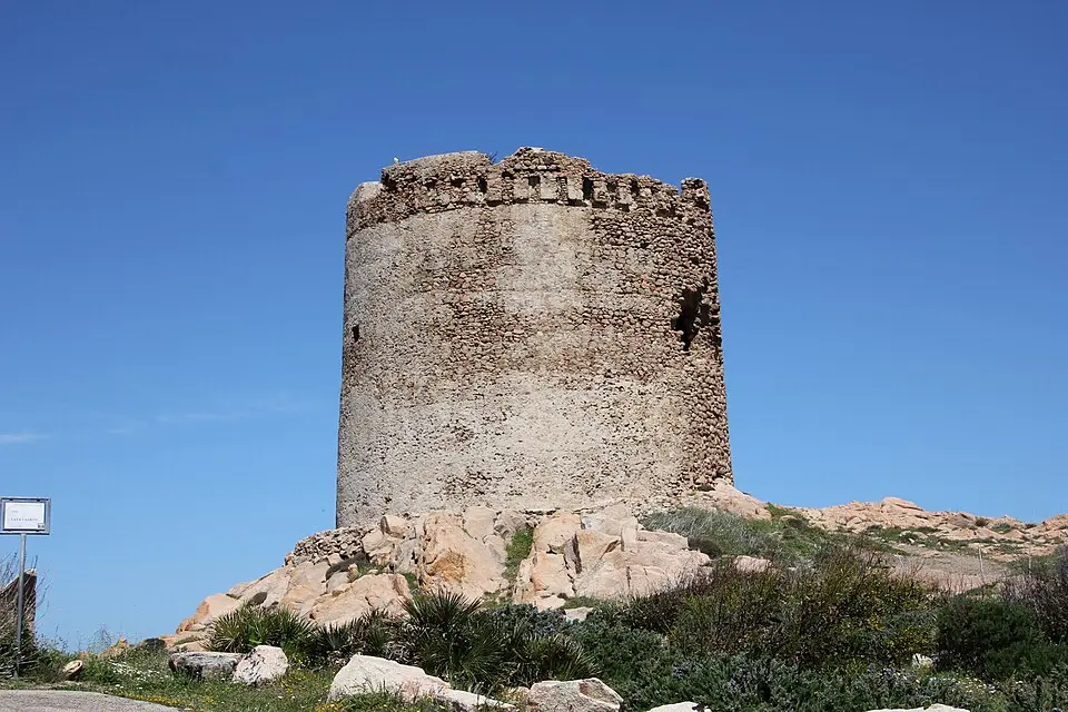 Torre dell'Isola Rossa