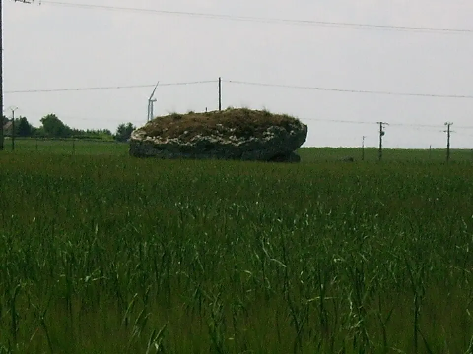 dolmen de la Nivardière 2