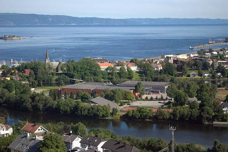 Øya