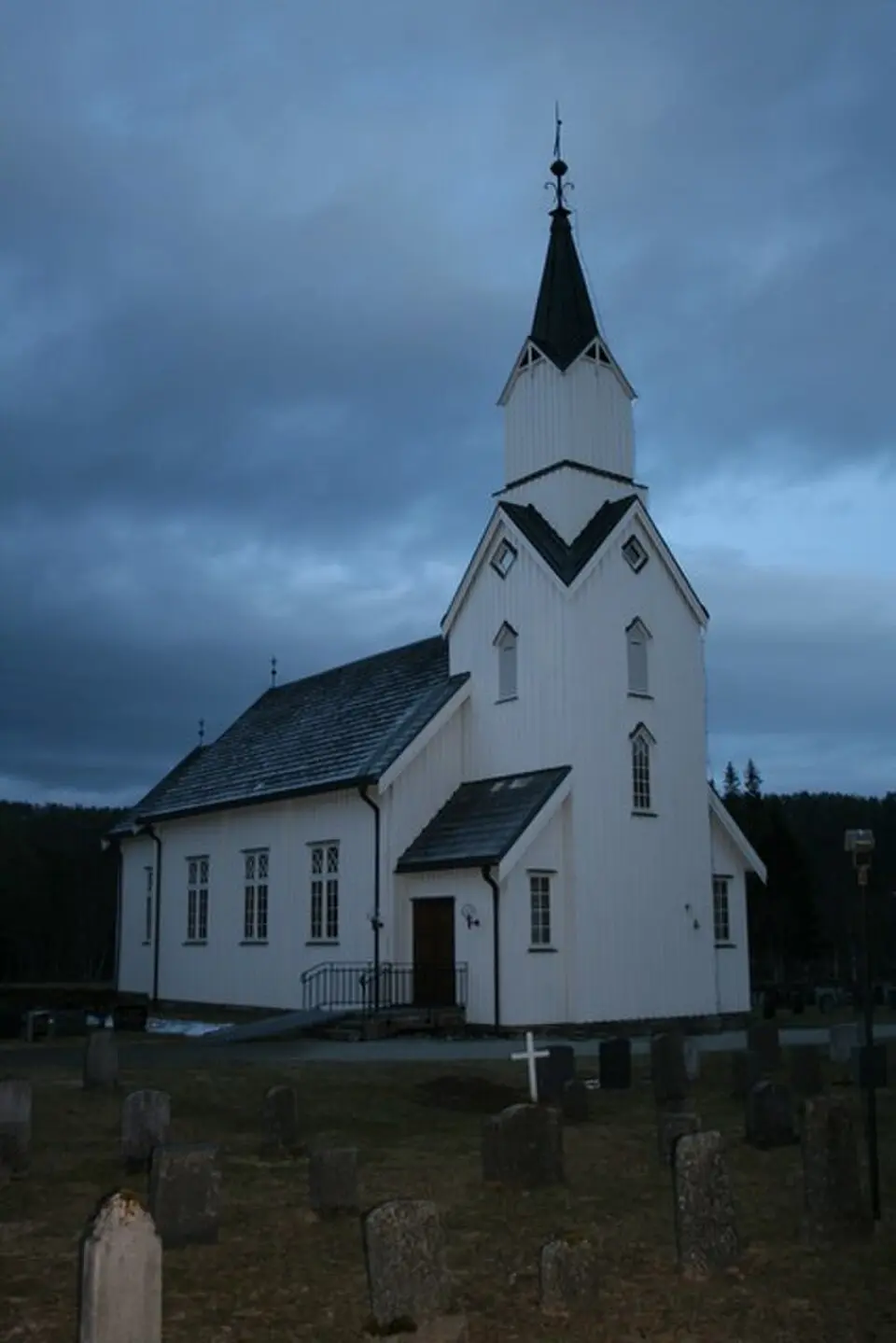 Trones kirke