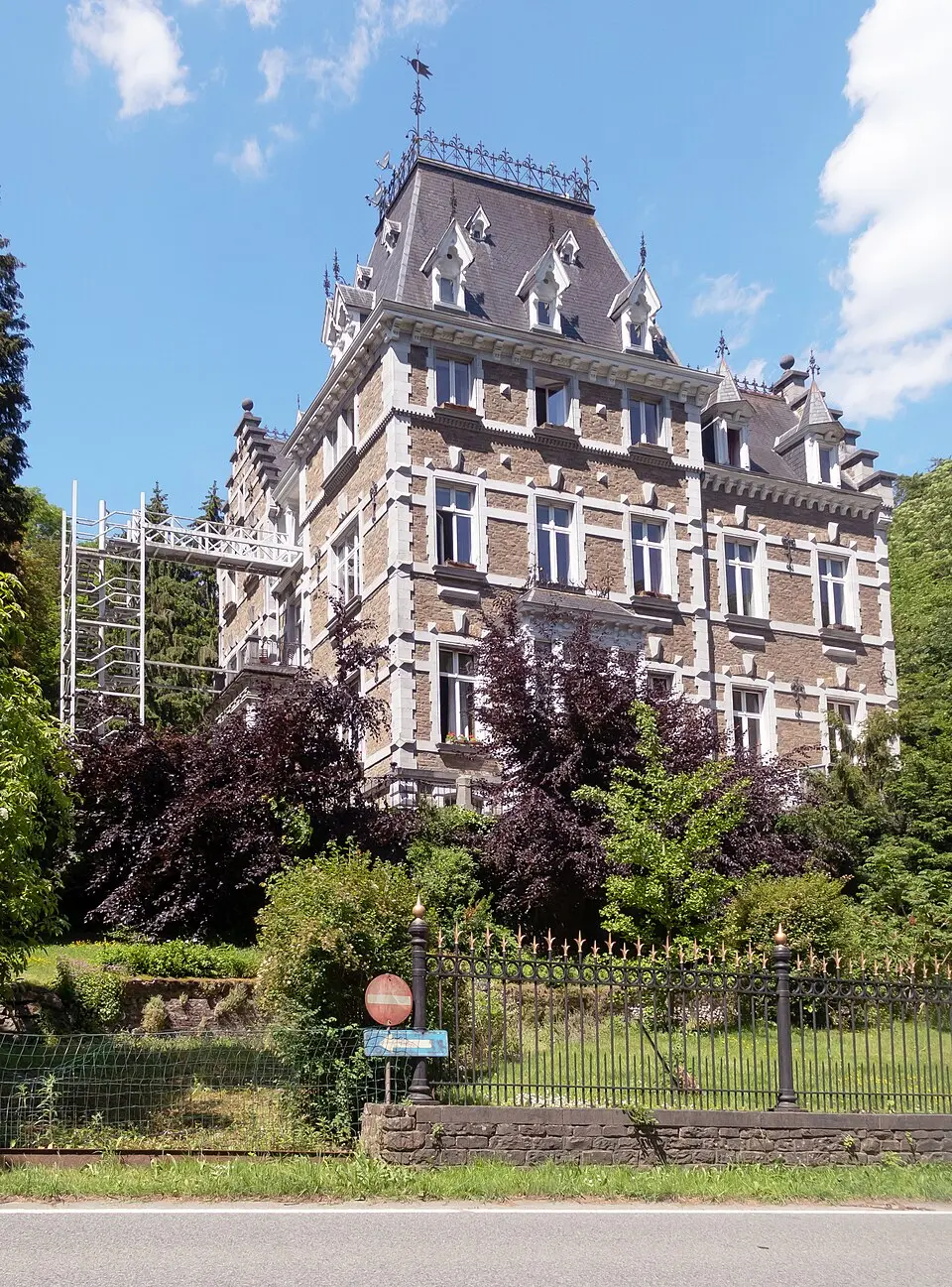château Bleu