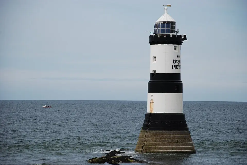 Trwyn Du Lighthouse