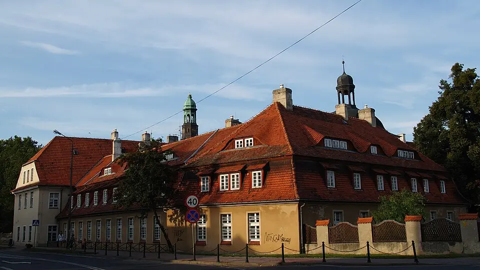 Klasztor, Ks. Dziekana Wawrzyńca Bochenka 30 w Trzebnicy