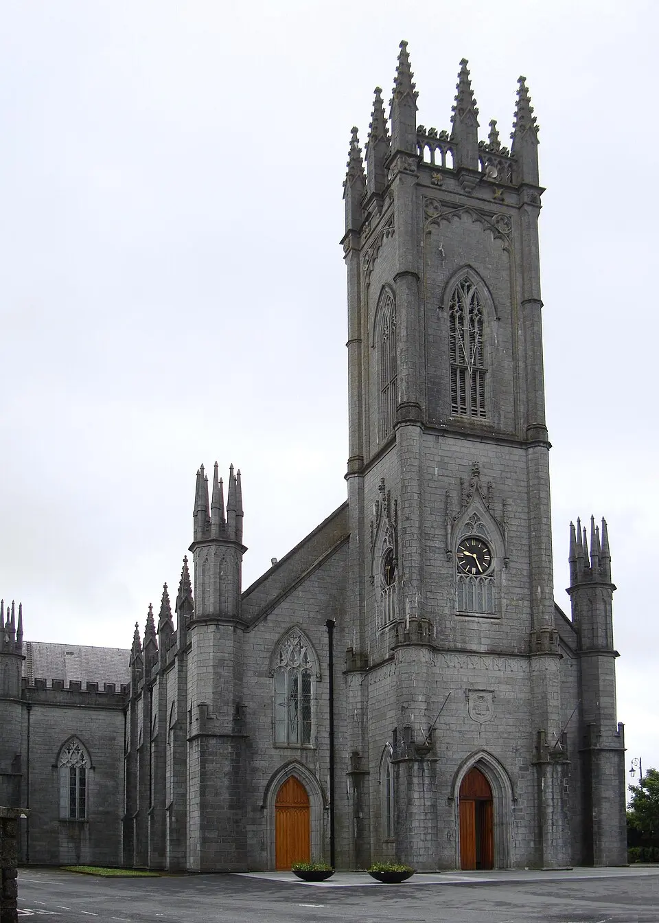 Obrázok: JohnArmagh derivative work: Rabanus Flavus · CC BY-SA 3.0 Cathedral of the Assumption of the Blessed Virgin Mary