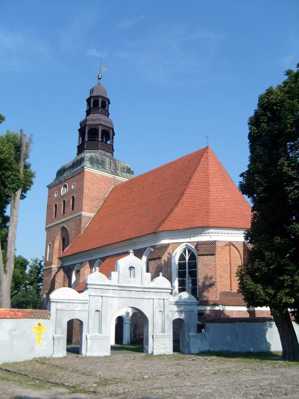 Kościół Wniebowzięcia Najświętszej Maryi Panny w Tucznie