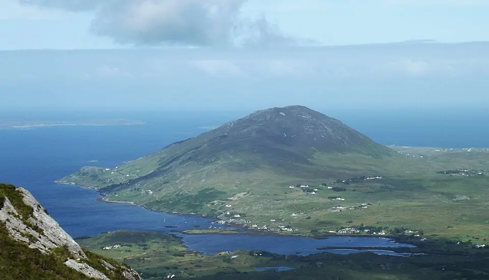 Tully Mountain