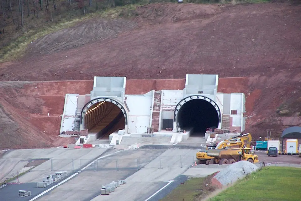 Image: Hoff1980 · CC BY-SA 3.0 Saverne Tunnel