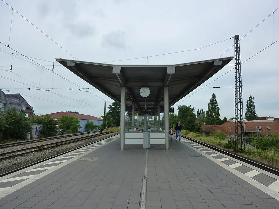 Bild: Clic · CC BY-SA 4.0 Bahnhof Bremen-Oslebshausen