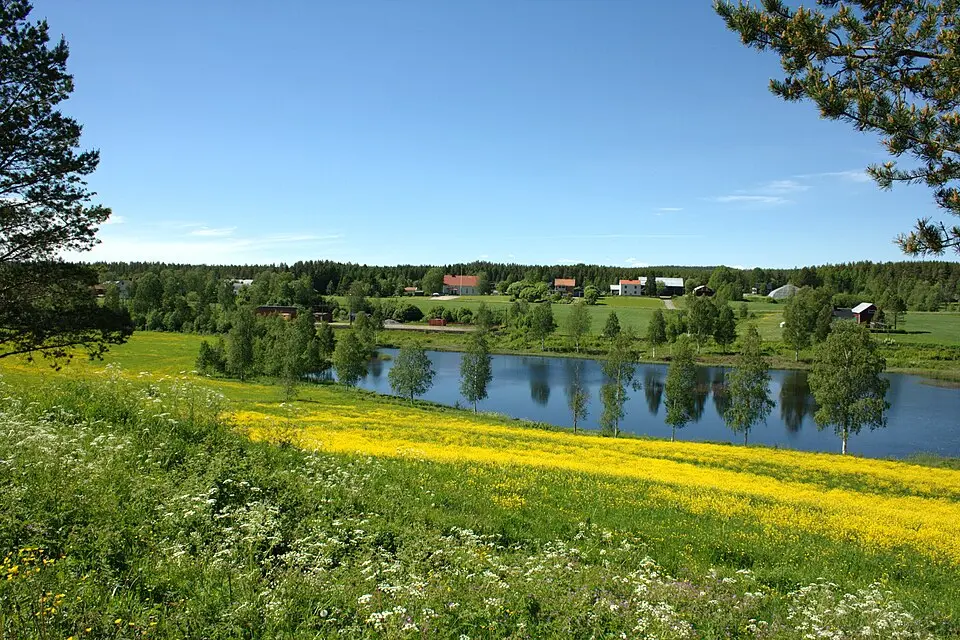 Tvärålund
