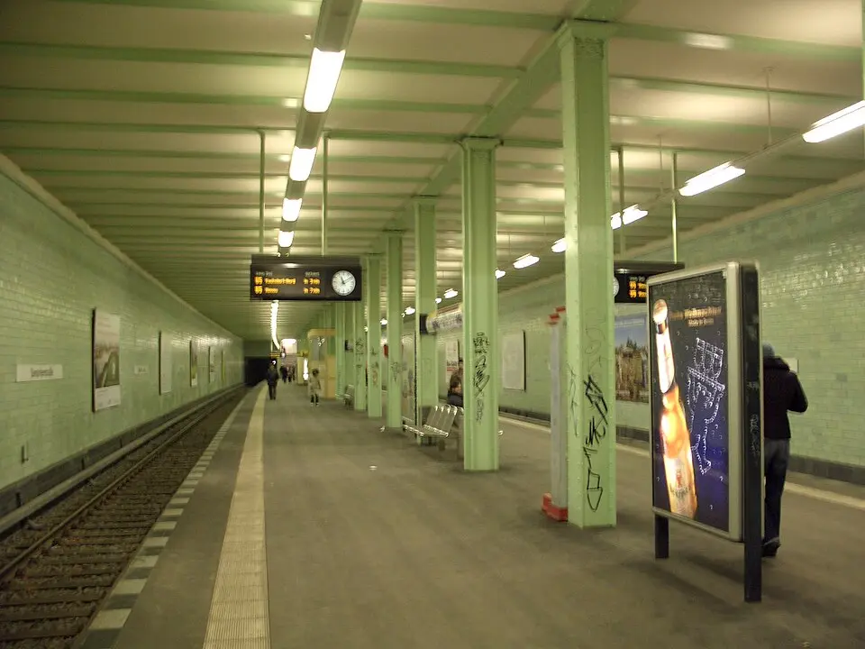 U-Bahnhof Samariterstrasse