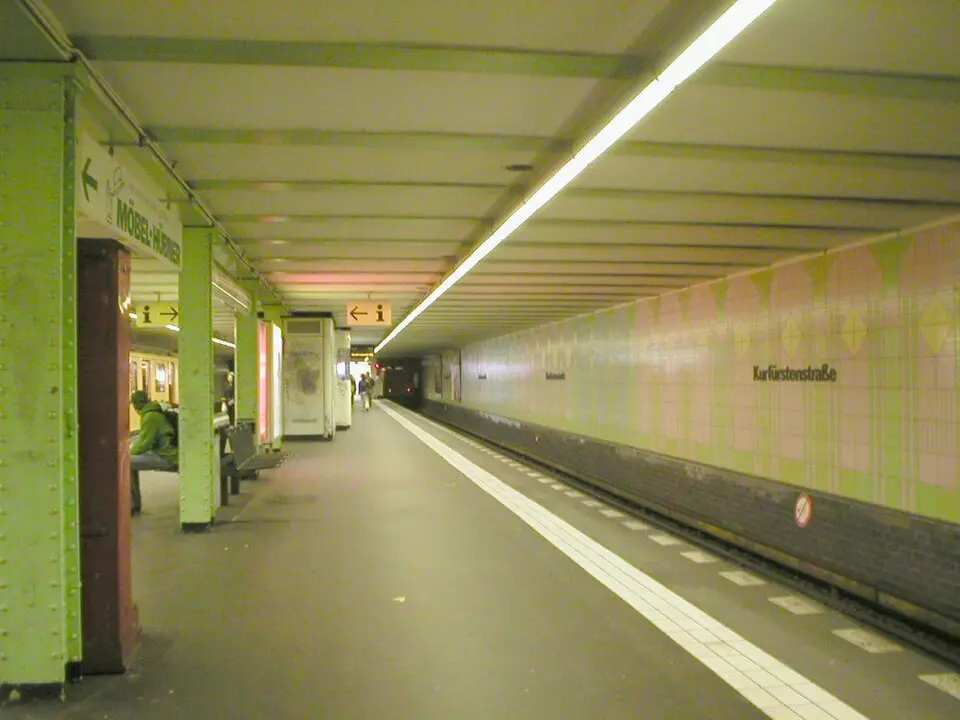 U-Bahnhof Kurfürstenstrasse