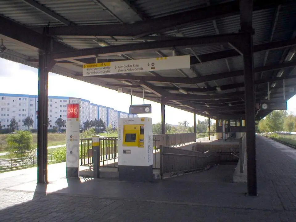 U-Bahnhof Cottbusser Platz