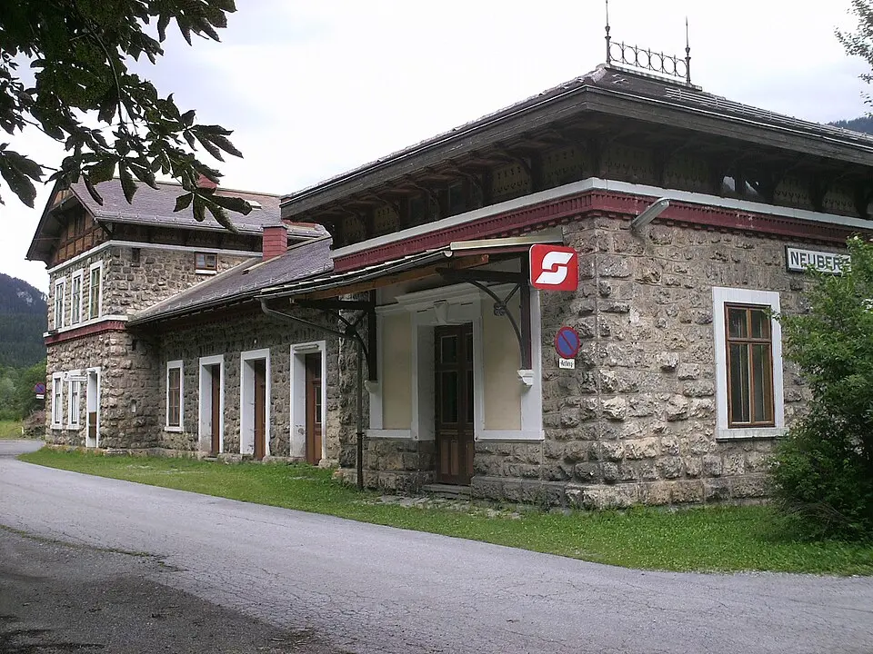 Aufnahmsgebäude Neuberg an der Mürz