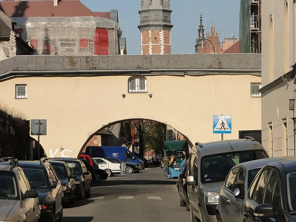 Przejście arkadowe z klasztoru do kościoła św. Katarzyny