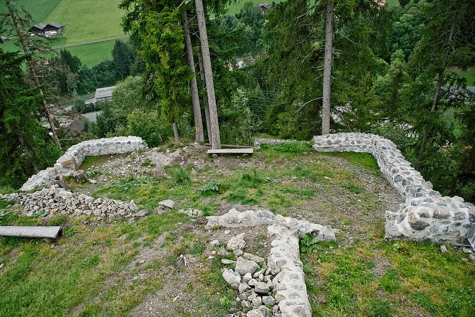 Unterer Mannenberg ruin