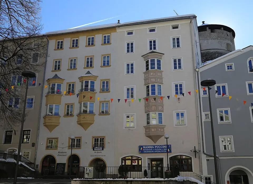 Image: Rufus46 · CC BY-SA 3.0 Ehem. Gasthaus Zur Gräfin