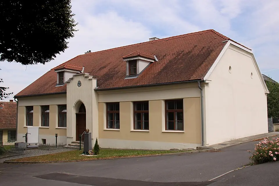 Ehem. röm. kath. Volksschule
