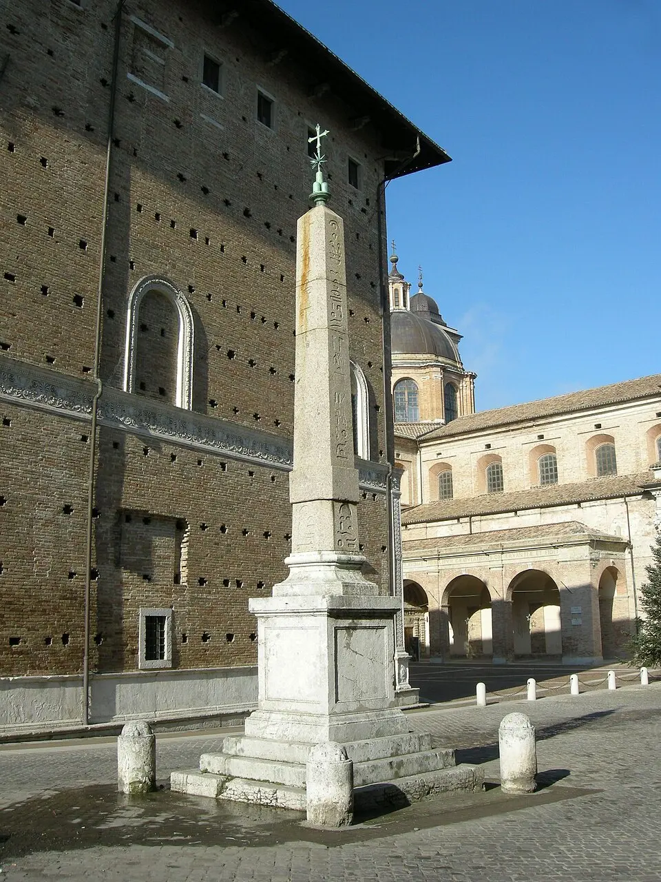 obélisque d'Urbino