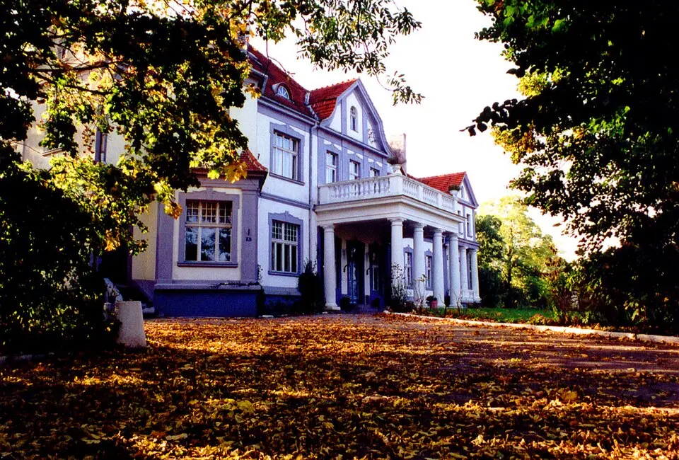 Pałac w Uścikowie