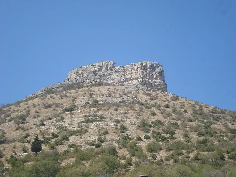 Trdnjava Ostrovica