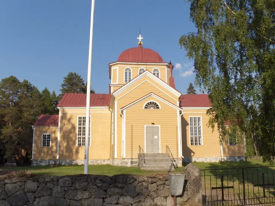 Uukuniemen kirkko