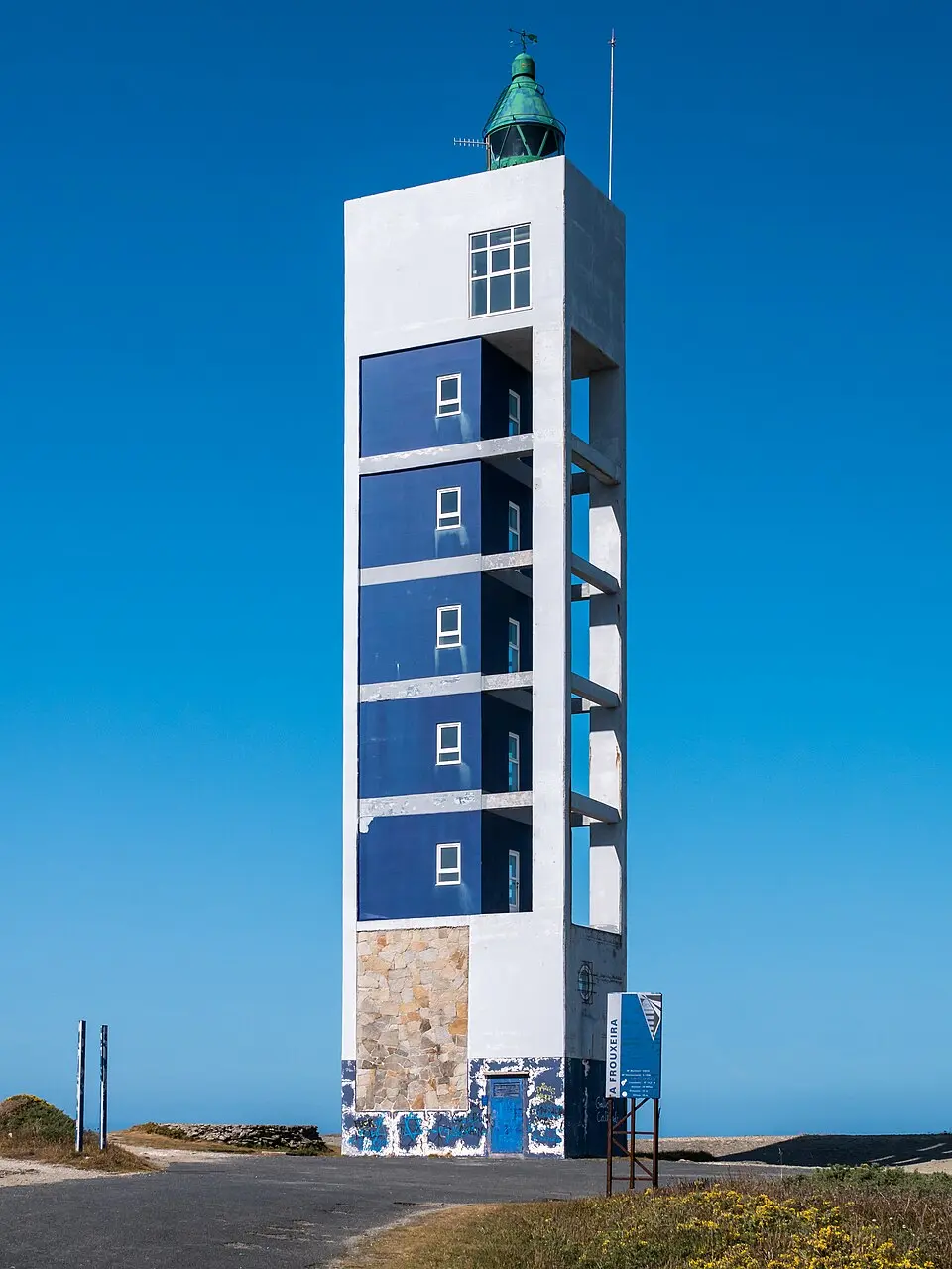 Faro de Punta Frouxeira