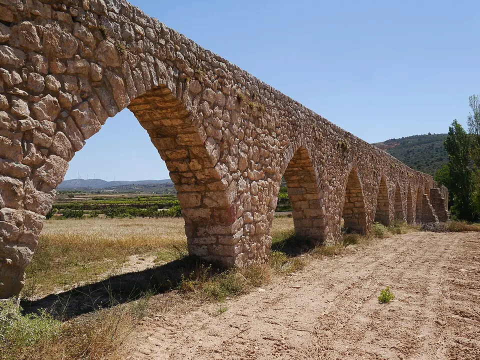 Acueducto Los Arcos de Alpuente