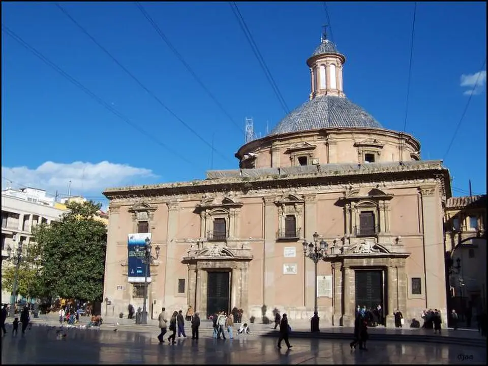 basílica de la Virgen de los Desamparados