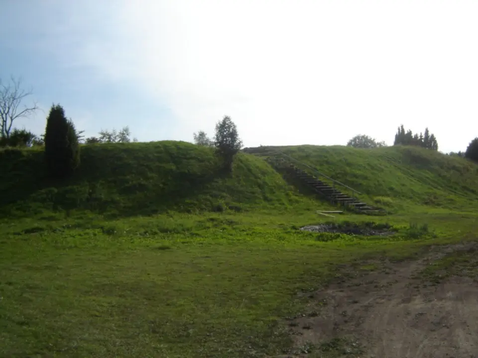Burg Valjala