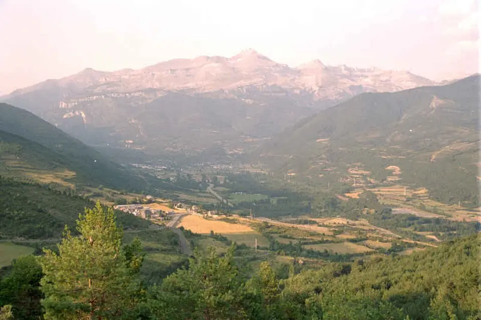 Valle del Aragón
