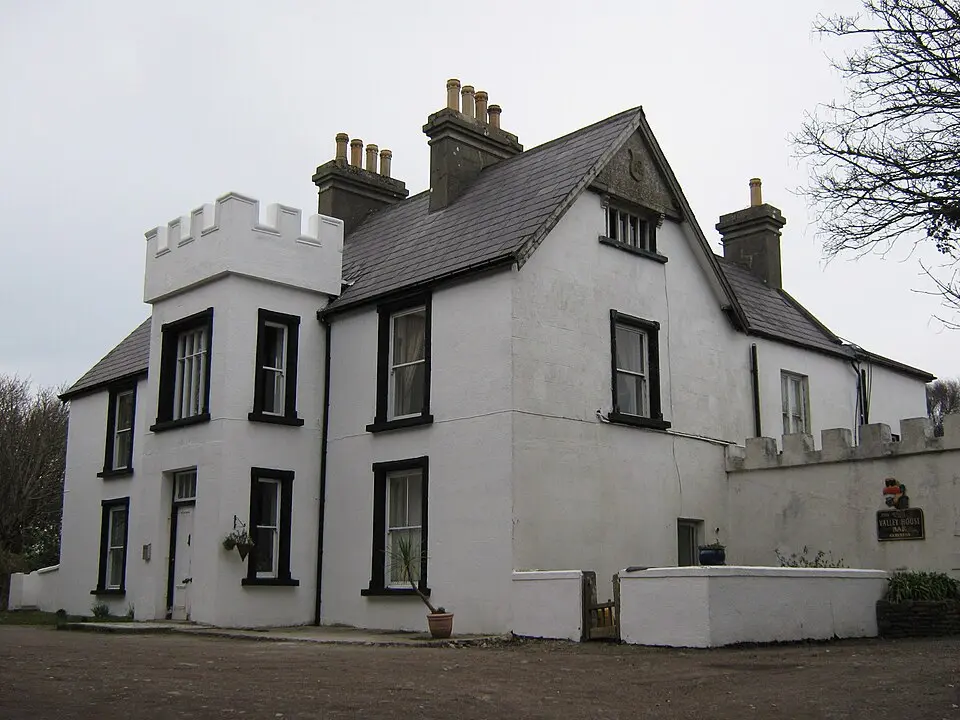 Tóin an tSeanbhaile