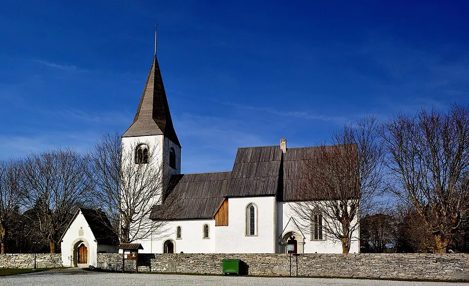 Vallstena kyrka