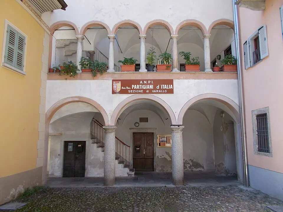 palazzetto Centa Testa